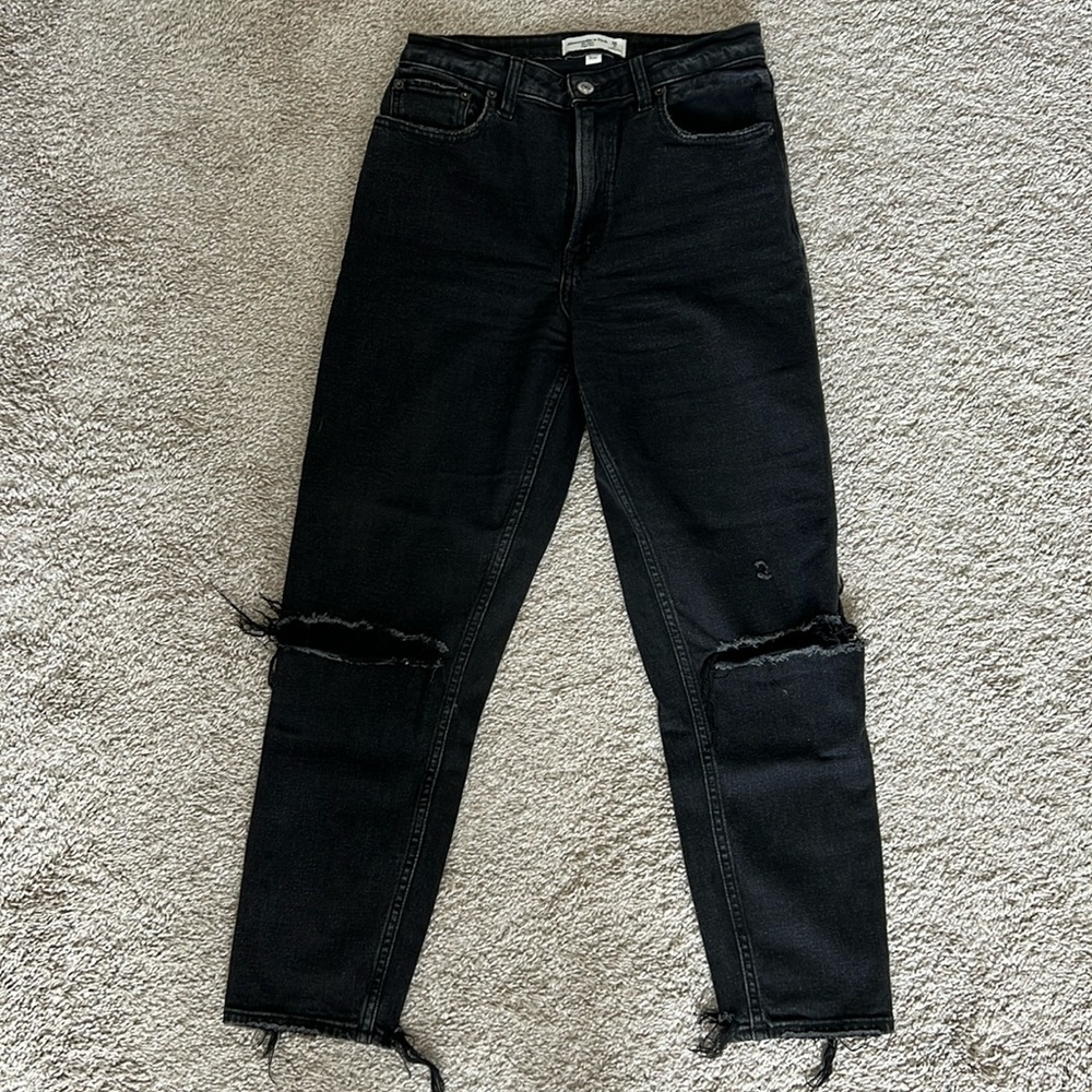 Abercrombie The Mom High Rise Curve Love Jeans